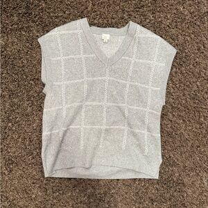 A New Day Light Gray Knit Sweater Vest